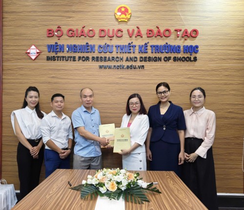 LỄ KÝ KẾT BIÊN BẢN GHI NHỚ GIỮA VIỆN NCTK TRƯỜNG HỌC VÀ CÔNG TY TNHH GIÁO DỤC ONE SPACE