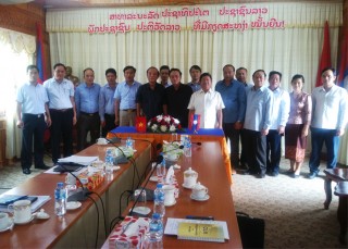 Viện NCTK Trường học thăm và làm việc với Tỉnh Xiêng Khoảng - CHDCND Lào