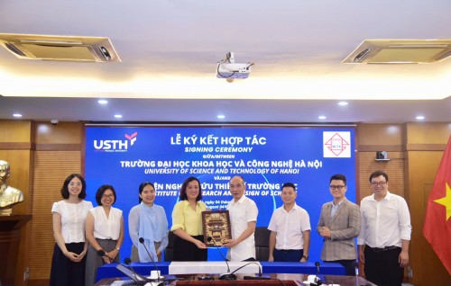 VIỆN NCTK TRƯỜNG HỌC CÙNG TRƯỜNG ĐẠI HỌC KHOA HỌC VÀ CÔNG NGHỆ HÀ NỘI (USTH) KÝ KẾT BIÊN BẢN GHI NHỚ