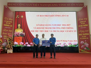 ĐOÀN THANH NIÊN VIỆN NCTK TRƯỜNG HỌC HỖ TRỢ TRAO TẶNG NỀN TẢNG GIẢ LẬP OPEN STEM LMS CHO HỌC SINH, GIÁO VIÊN VÙNG CAO Y TÝ – LÀO CAI