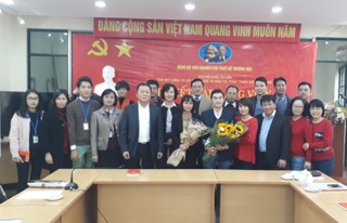 Lễ kết nạp Đảng viên mới của chi bộ Khối Tư vấn và Chi bộ Công ty CP Xây dựng và Đầu tư phát triền Đông Dương