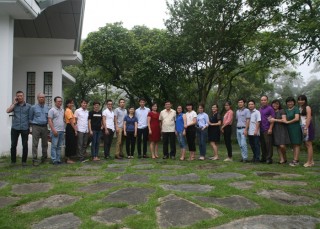 Tổ chức tham quan, giao lưu cán bộ, viên chức Viện Nghiên cứu Thiết kế trường học